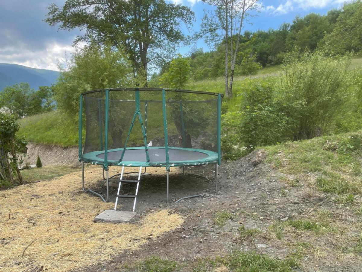 לז אור L Alpin Bel Appartement Avec Terrasse Dans Vieille Ferme De Montagne Renovee מראה חיצוני תמונה