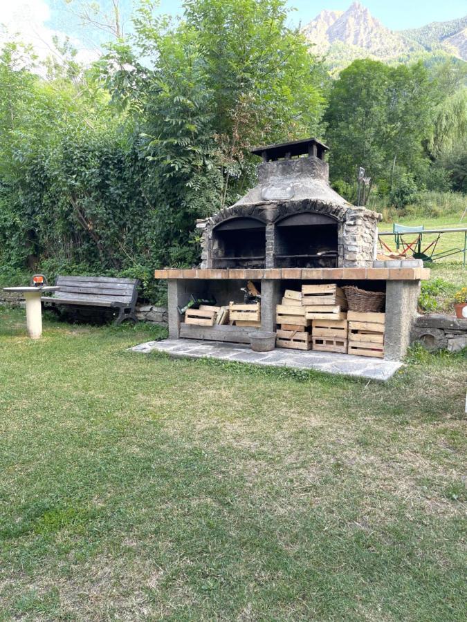 לז אור L Alpin Bel Appartement Avec Terrasse Dans Vieille Ferme De Montagne Renovee מראה חיצוני תמונה